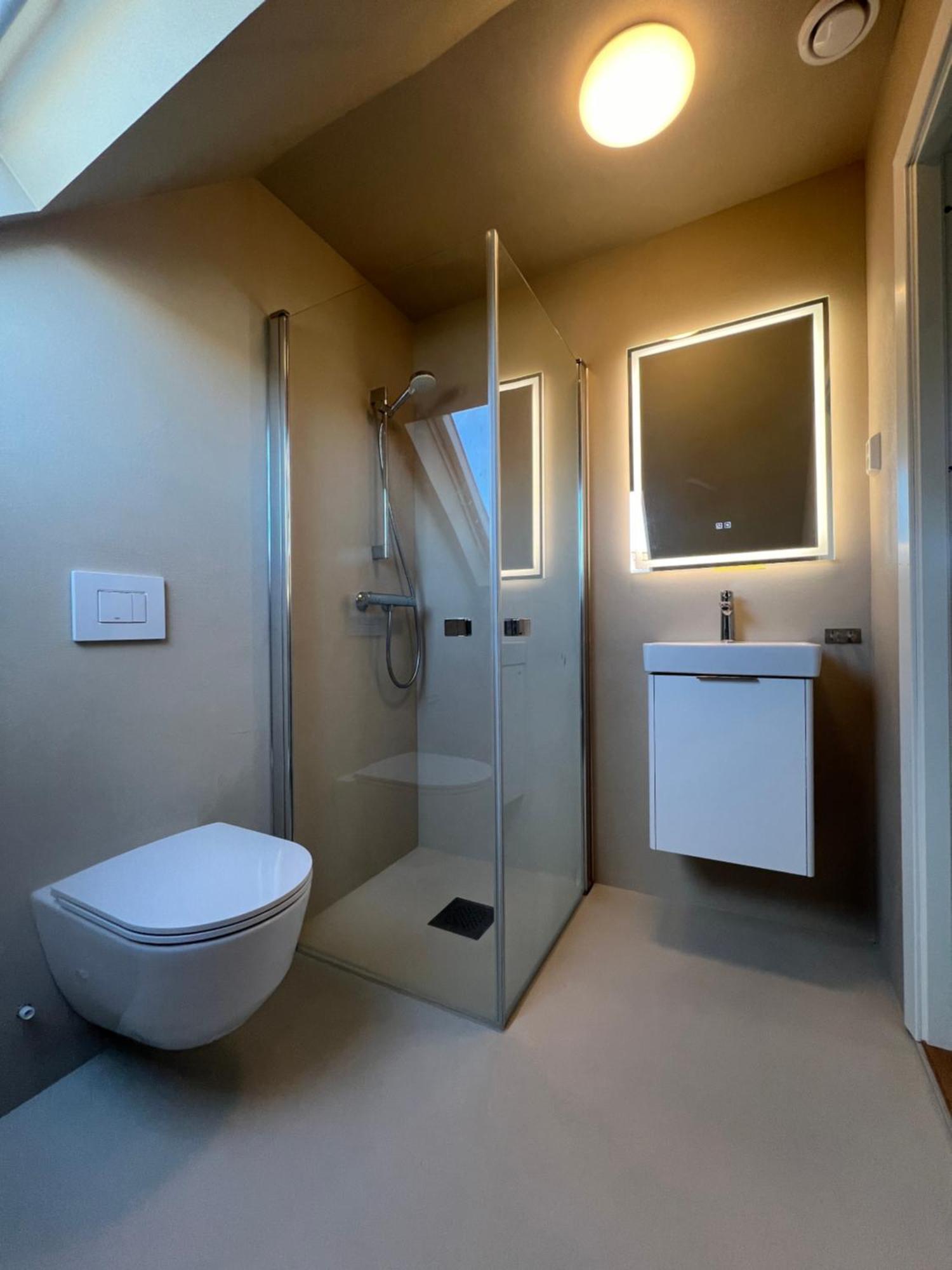 Central Guest House - Bedroom With En Suite Bathroom Stavanger Camera foto