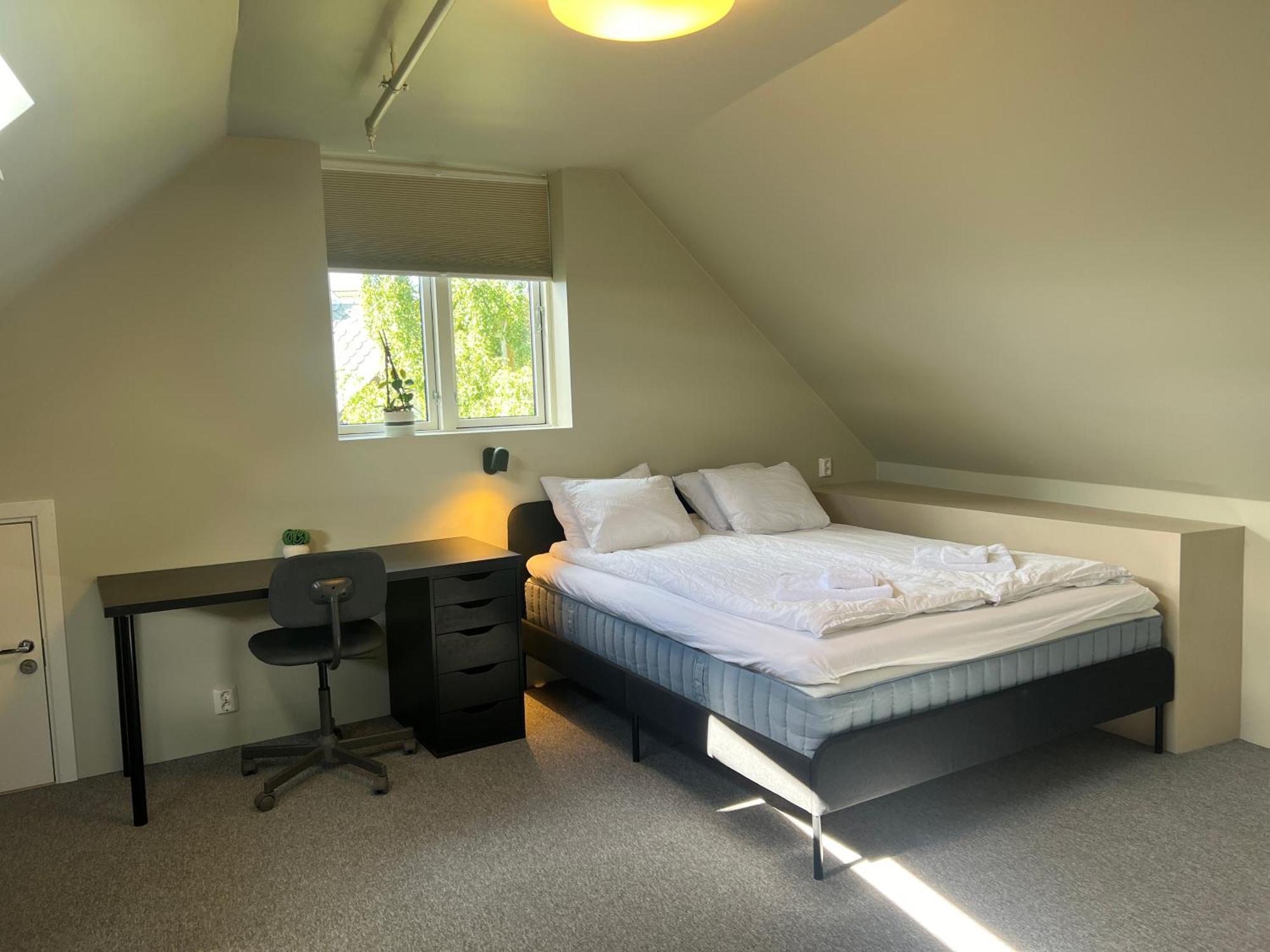 Central Guest House - Bedroom With En Suite Bathroom Stavanger Camera foto